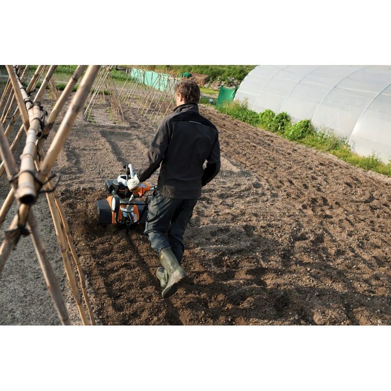 Mотофреза STIHL MH 585, 149 см&sup3;, 32 см, 3.2 к.с.  + ръкавици и 2 броя масло